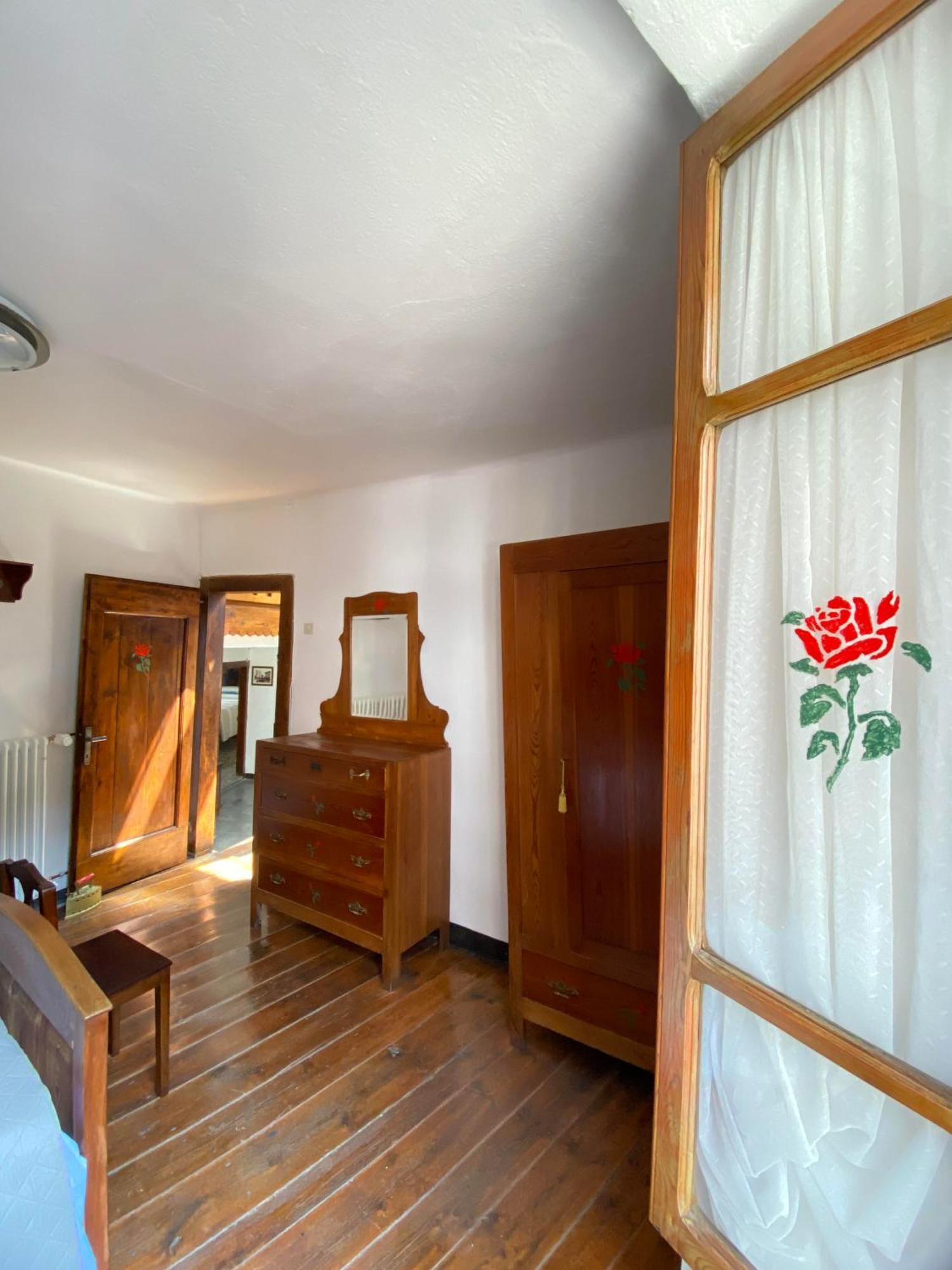 Casa Nel Centro Storico Di Borno Villa Ngoại thất bức ảnh